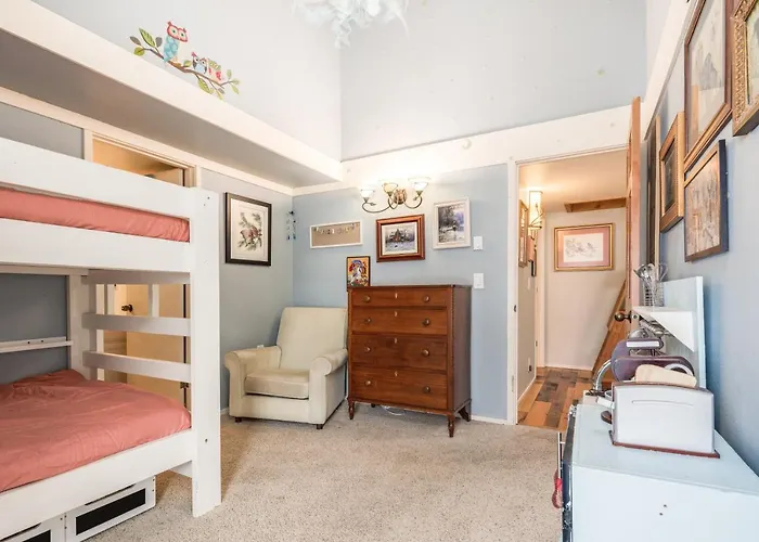 Camp Cottonwood Holiday home *